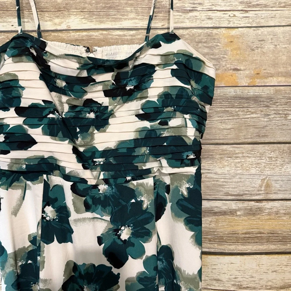 NWOT Abercrombie & Fitch Green and Cream Dress - Picture 5 of 6